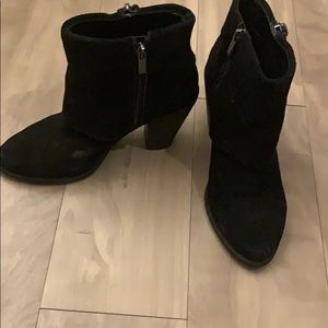 Jessica Simpson bootie